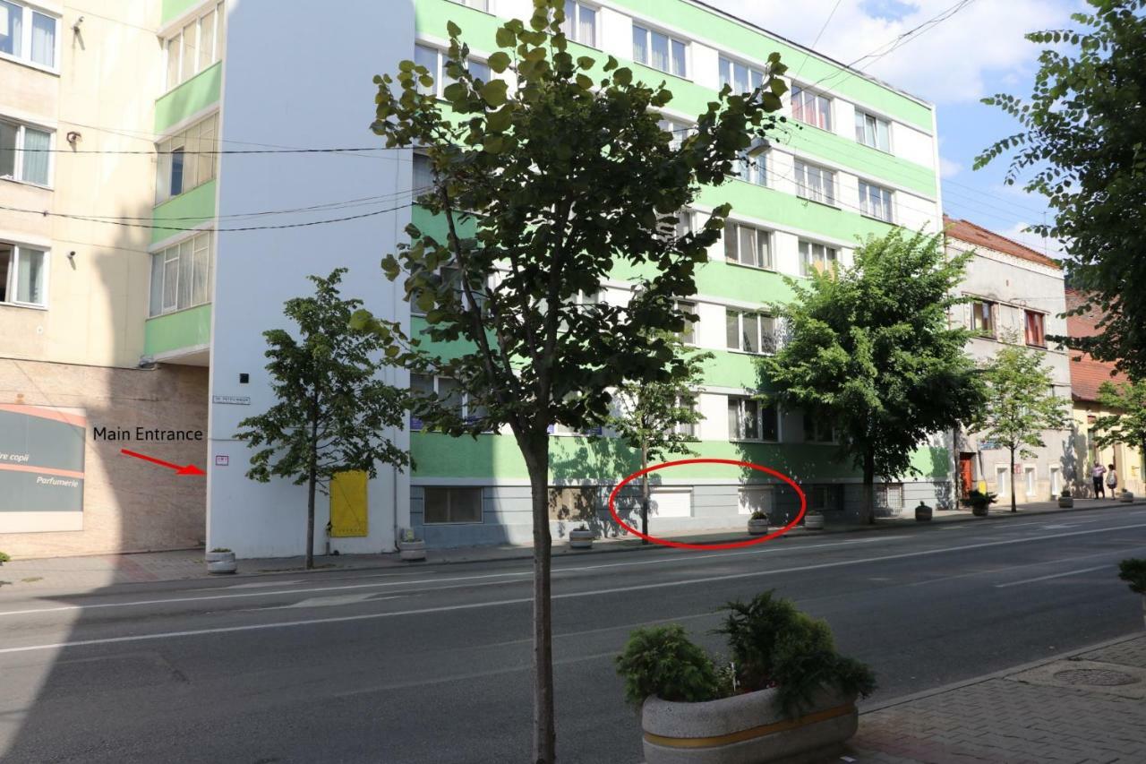 Cluj City Center Apartment Екстер'єр фото